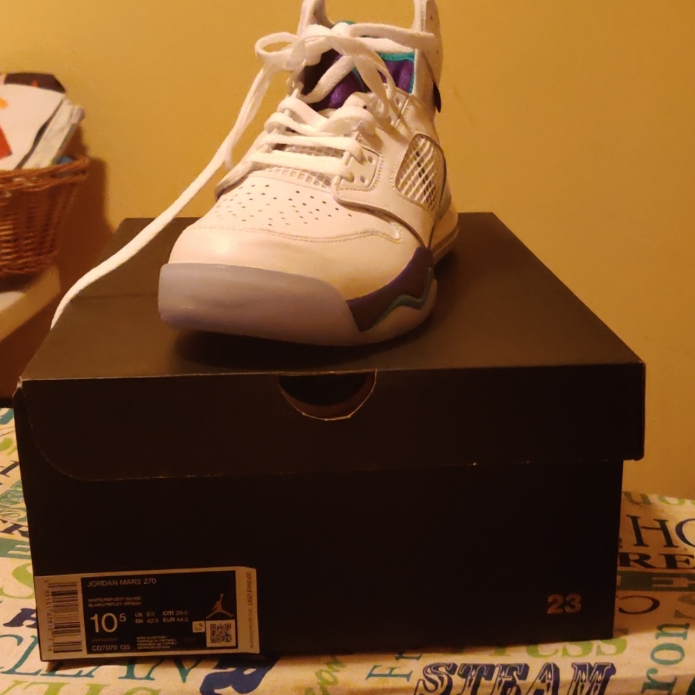 Jordan Mars 27c